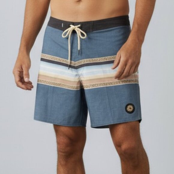NWT Quiksilver Board Shorts Men 30x19 Highline Surf Silk 19" Mid Length Swimwear - Picture 1 of 8